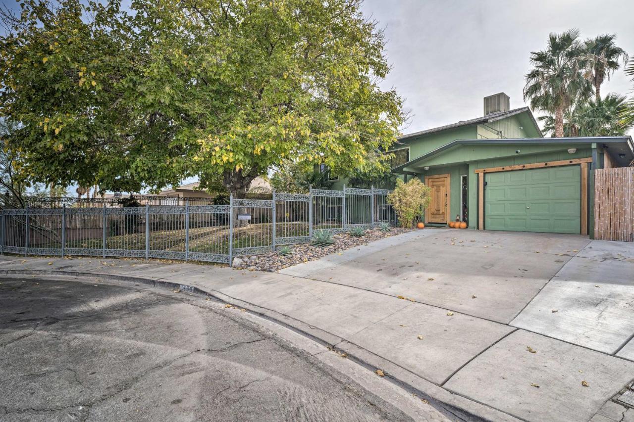 Vegas Oasis Home With Pool And Spa 7 Miles To Strip Las Vegas Exterior foto